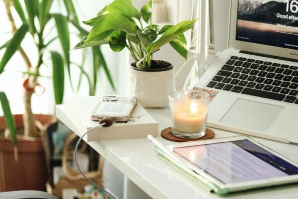 Tips for Creating a Relaxing Home Workspace Environment